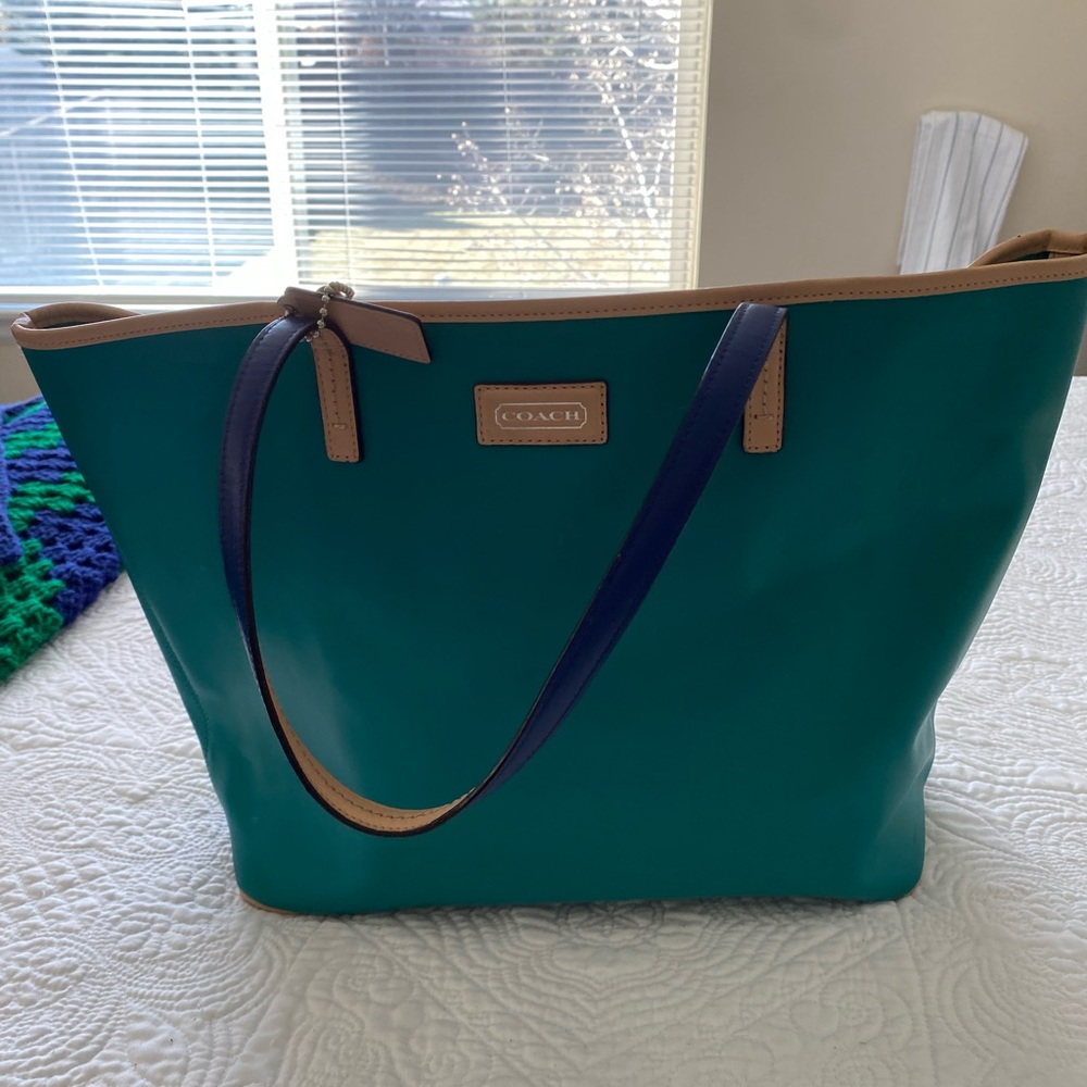 Coach tote